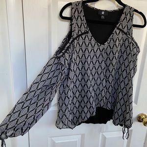 IZ Byer Black and White Cold Shoulder Blouse